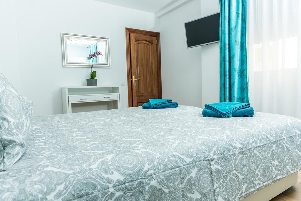 Modern Apartment Playa Valenza Esterno foto